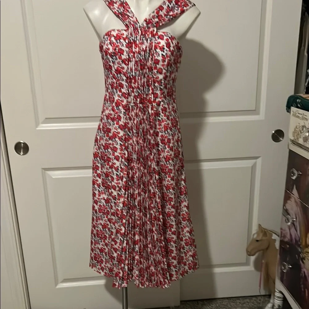 Red and White Halter Midi Sundress for Cocktail Events - Picture 2 of 12